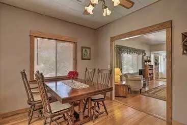 コテージ Bisbee Home < 1/2 Mi To Park & Tennis Courts!