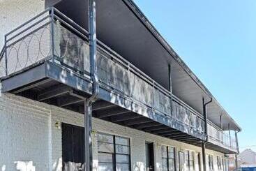 هتل آپارتمان Cityplace Bnb Apart