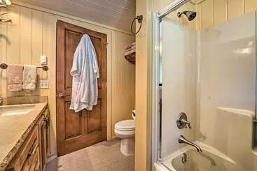 Mökkimajoitus Fish Creek Ranch In Dolores: Hot Tub & Game Room