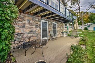 بيت ريفى Delightful Isle Retreat W/ Boat Dock & Slip!