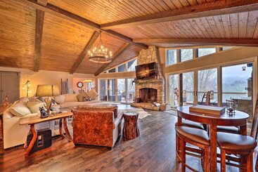 Сельский дом Luxe Beech Mtn Cabin W/ Hot Tub: 2 Mi To Skiing!