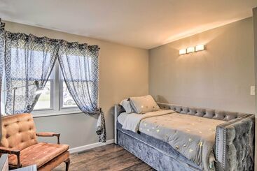 Kır Evi Buffalo Getaway W/ Charcoal Grill & Patio!