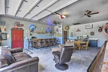 بيت ريفى Cabin 1 Mi To Sand Valley, 1 Block To Beach