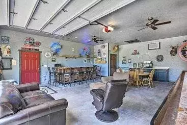 コテージ Cabin 1 Mi To Sand Valley, 1 Block To Beach