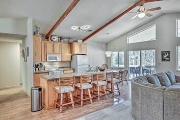 茅舍 Woodsy Groveland Cabin W/ Deck < 3 Mi To Lake