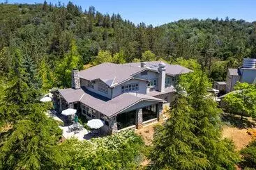 Hotelli Orchard Hill