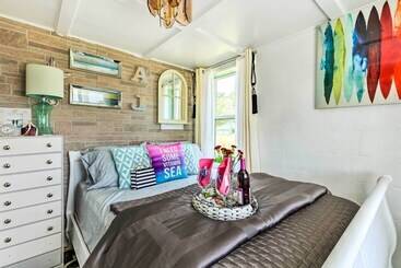 Oceanfront White Stone Cottage W/ Private Beach!