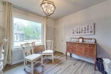 Mökkimajoitus Pet Friendly North Texas Home W/ Spacious Yard!