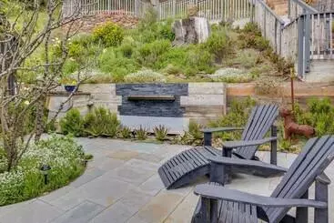 Waterfront Cottage On Tomales Bay W/ Dock & Views