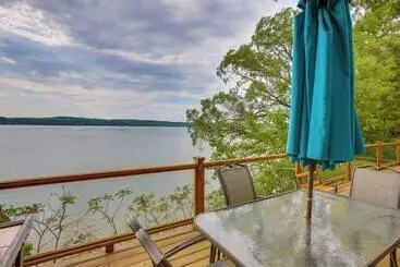 Waterfront Suttons Bay Cottage W/ Fire Pit!