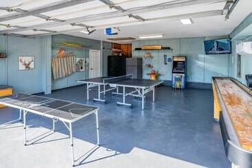 Dom wiejski Spacious New Braunfels Escape W/ Private Deck!