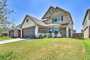 Mökkimajoitus Spacious Conroe Home   6 Mi To The Woodlands!
