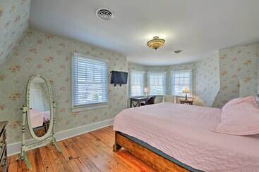 بيت ريفى Striking Cape May Getaway, Steps From The Beach!
