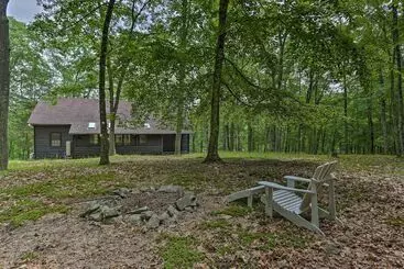 Mökkimajoitus 2 Mi To Ski Big Bear: Hilltop Gem W/ Fire Pit