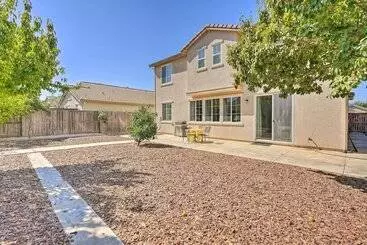 コテージ Elk Grove House W/ Grill ~ 3 Mi To Old Town!