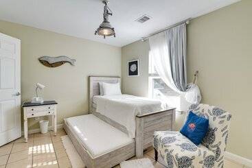 Kır Evi Galloping Seahorse Seabrook Home ~ 4 Mi To Nasa!