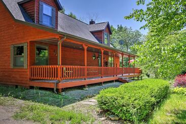 Landhus Roomy House On 2 Acres   2 Mi To Egg Harbor Beach!