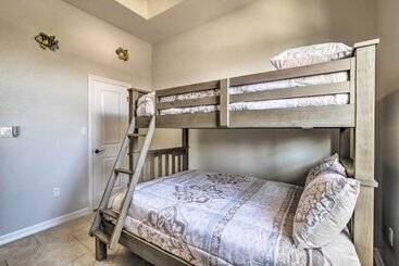 Vakantiehuisje South Padre Paradise W/ Saltwater Pool Near Golf!