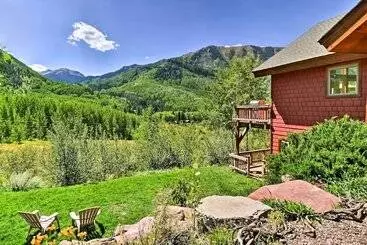 Mökkimajoitus Peaceful Marble, Colorado Home W/ Deck & Mtn Views