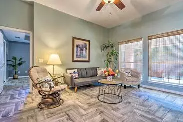 Mökkimajoitus Private Gulf Breeze Gem W/ Easy Shore Access!