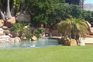 관광객 아파트 African Violet Guest Suites