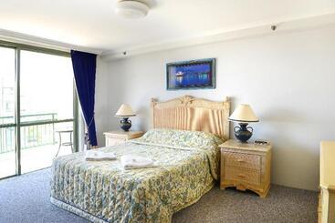 ホテル The Meriton Apartments On Main Beach