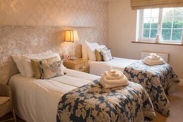 The Black A Moor Inn