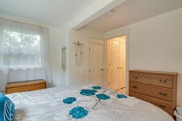 Kır Evi Cliffside Lighthouse Beach Home W/ Ocean View