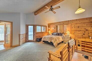 Kır Evi Life On Easy Street W/ Hot Tub: 7 Mi To Dwtn!