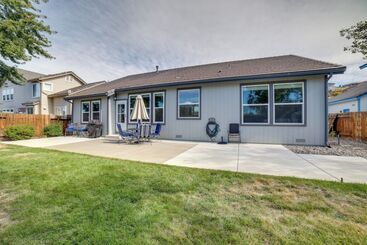 Landhus 8 Mi To Dtwn Reno: Sparks Escape W/ Fenced Yard