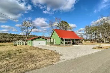 コテージ Charming Mountain View Cabin ~ 8 Mi To Dtwn!