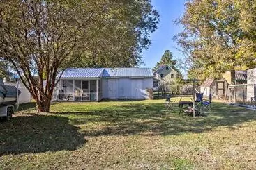 Cora S Cottage  Near Chesapeake Bay Access!