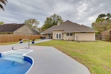 Vakantiehuisje Ocean Springs Beach House W/ Saltwater Pool!