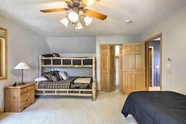 بيت ريفى Lakefront Hayward Home W/ Game Room & Private Dock