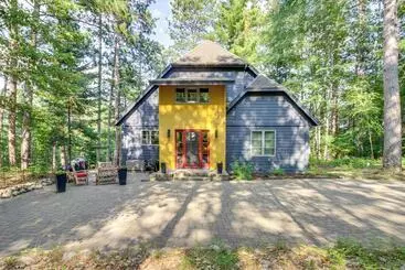 Mökkimajoitus Thunder Lake Escape + Boat Dock!