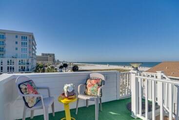 Gîte Rural Breezy White Sands House Steps To Gulf Shore!