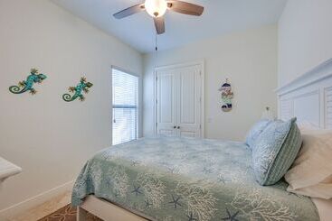 بيت ريفى Chic Naples Retreat W/ Private Heated Pool & Lanai