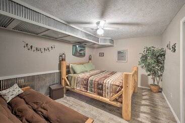 بيت ريفى Lakefront Table Rock Home With Fire Pit!