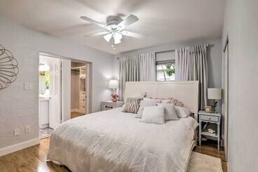 茅舍 Reddington Beach Oasis W/ Pool, Walk To Ocean!