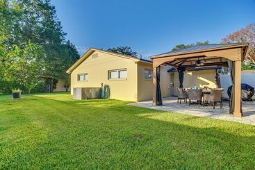 کلبه Tampa Home Near Boat Ramp ~ 10 Mi To Dtwn!