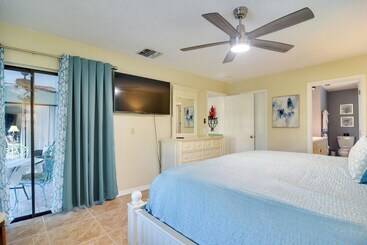 Dom wiejski Waterfront Port Richey Home W/ Hot Tub & Dock!