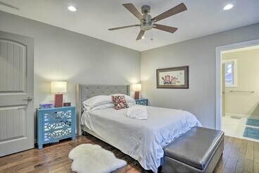 קוטג'' Chic, Central Downtown Duplex ~ 1 Mile To Duke!