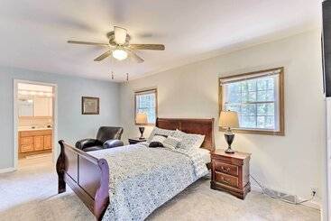 Landhus Harpers Ferry Cabin   Walk To Private Lake!