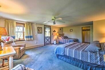 Vidéki Ház Lovely Mifflinburg Farmhouse   Multiple Decks