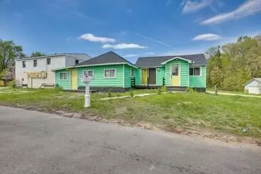 Manton Cottage ~ 34 Mi To Traverse City!