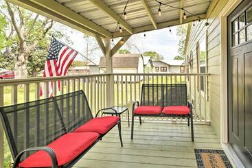 بيت ريفى Relaxing Tomball Retreat: Walk To Main Street
