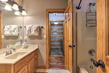 茅舍 Pigeon Forge Cabin W/ Hot Tub, 12 Mi To Dollywood!