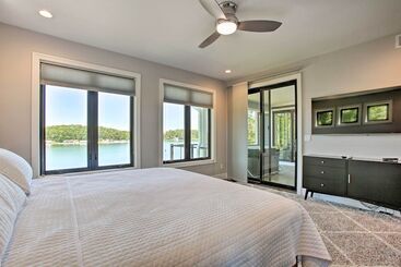 별장 Waterfront Silver Lake Home W/ Private 40 Dock!