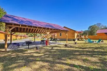 Mökkimajoitus Bryson City Family Cabin   Mins To Smoky Mountains