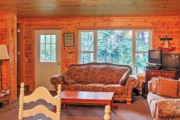 بيت ريفى Gould City Lakefront Hideaway W/ Dock & Rowboat!